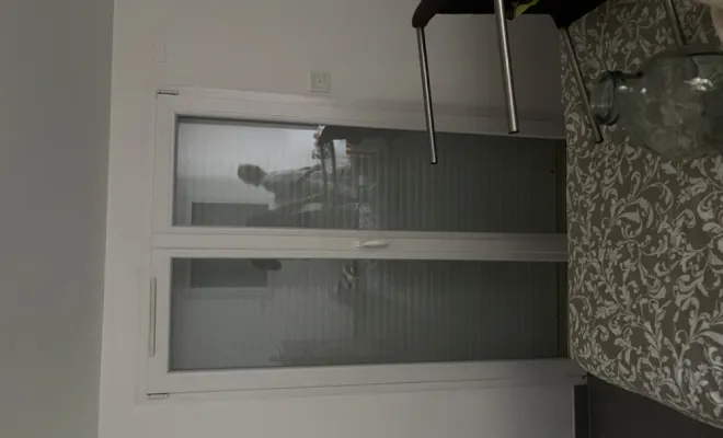 Remise en état d’une véranda des vitres et des encadrement , Orange, J.A.D.E
