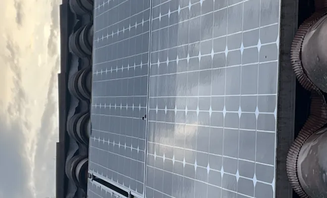 Nettoyage des panneaux photovoltaïques dans le Vaucluse, Orange, J.A.D.E