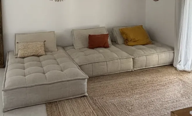 Nettoyage d'un canapé cinq places en tissu à Villeneuve-les-Avignons, Orange, J.A.D.E