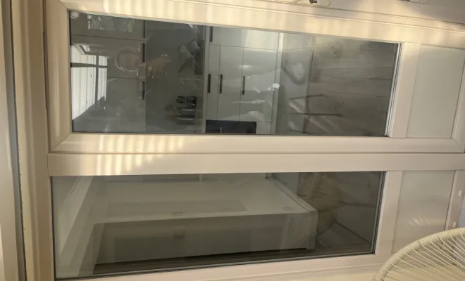 Nettoyage vitres et panneaux publicitaires , Orange, J.A.D.E