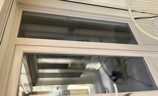 Nettoyage vitres et panneaux publicitaires , Orange, J.A.D.E