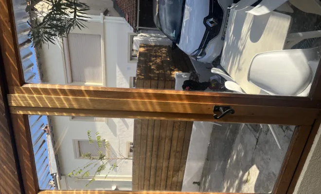 Nettoyage vitres et panneaux publicitaires , Orange, J.A.D.E