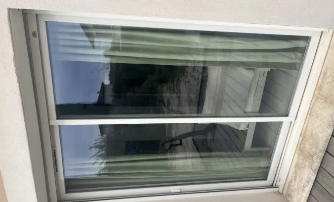 Nettoyage vitres et panneaux publicitaires , Orange, J.A.D.E