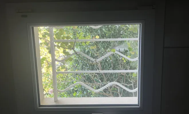 Nettoyage vitres et panneaux publicitaires , Orange, J.A.D.E