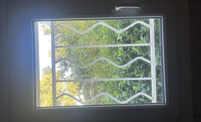 Nettoyage vitres et panneaux publicitaires , Orange, J.A.D.E