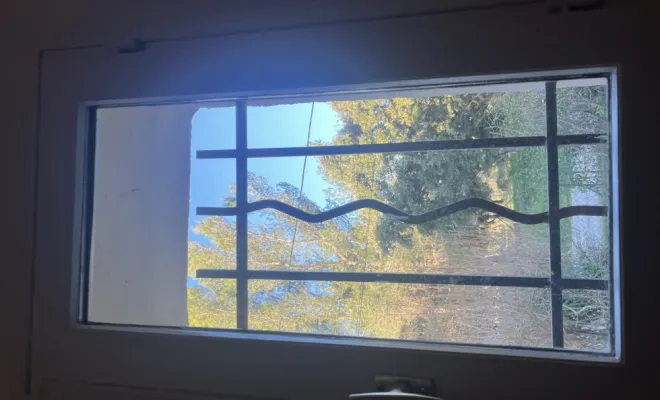 Nettoyage vitres et panneaux publicitaires , Orange, J.A.D.E